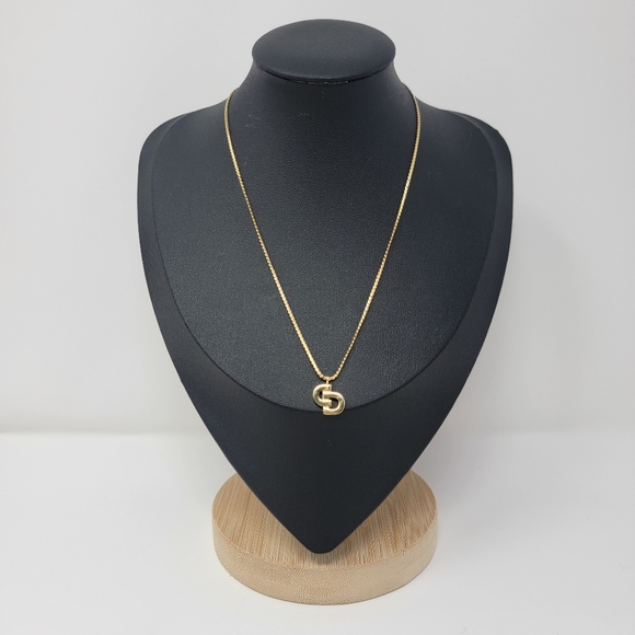 CHRISTIAN DIOR CD Logo Gold Tone Pendant Necklace - Picture 4 of 10